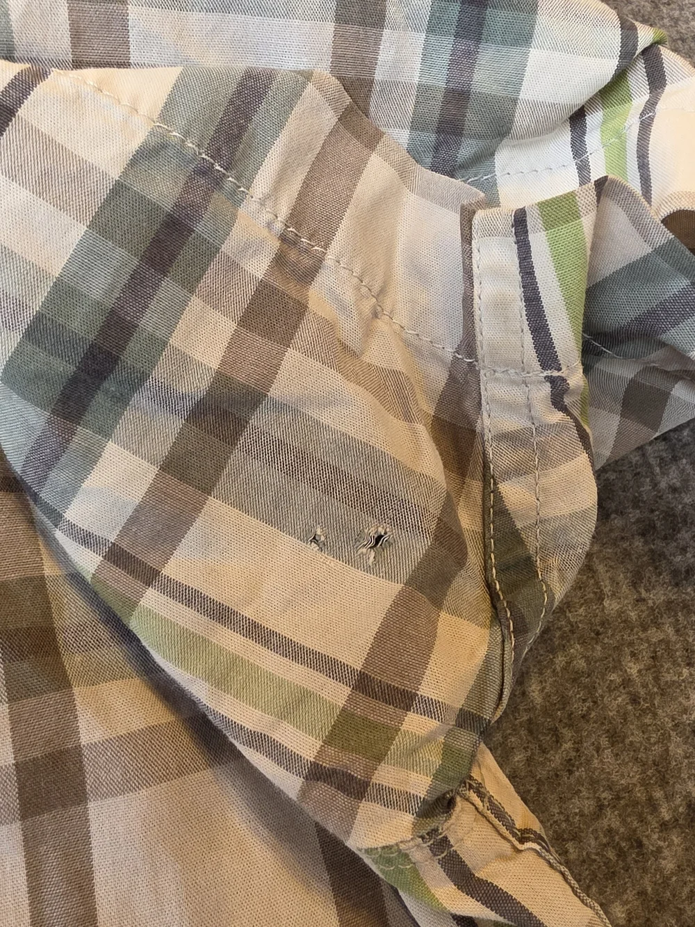 The North Face Men’s Green Plaid Button-Up Shirt Medium Gorpcore Outdoor Preppy